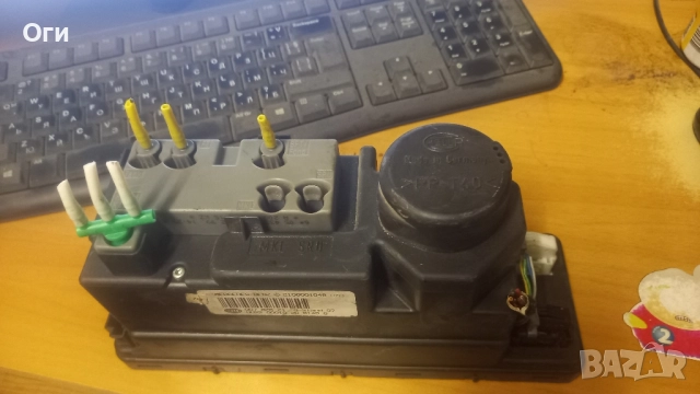 Помпа централно заключване за Мерцедес С208 2108001048