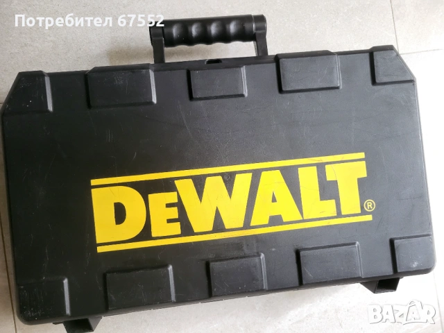 Перфоратор DeWalt D25113. Оригинален в перфектно състояние. 82€ (без коментар)., снимка 6 - Други инструменти - 54005196