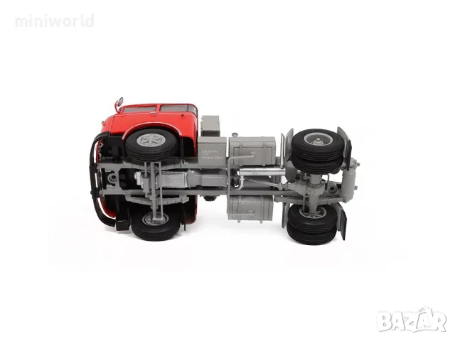 Skoda LIAZ 706 MTTN влекач - мащаб 1:43 на Авто История моделът е нов в кутия, снимка 4 - Колекции - 50090165