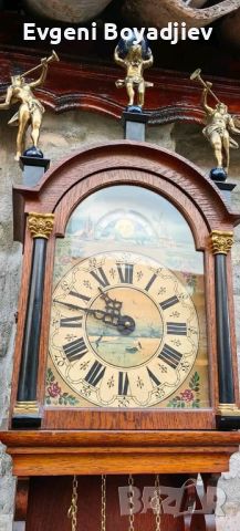 Голям стар стенен часовник- перфектен