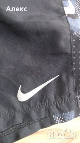 Nike - оригинални къси панталони 8- 10 г, снимка 2 - Детски къси панталони - 45287316