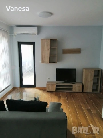 Двустаен апартамент под наем в Кючук Париж