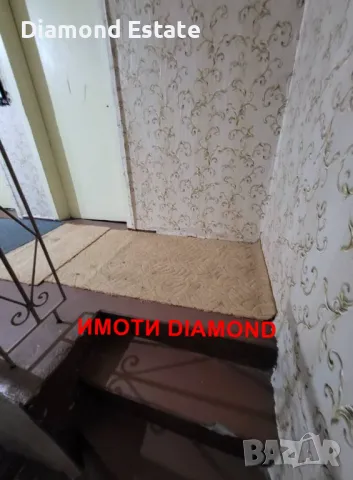 Двуетажна къща в село Гита общ. Чирпан, снимка 9 - Къщи - 50217650