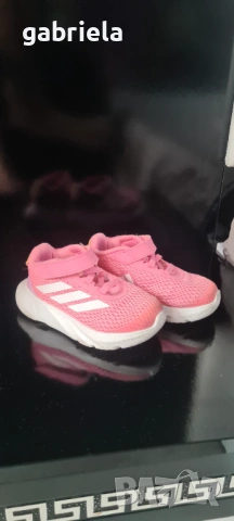 Детски маратонки adidas, снимка 4 - Детски маратонки - 54006984