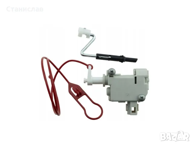 Audi Q7 4L Моторче за заключване на резервоар , снимка 4 - Части - 50187768