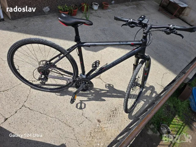 Градски велосипед Cube PRO CLS 28, снимка 2 - Велосипеди - 50241841