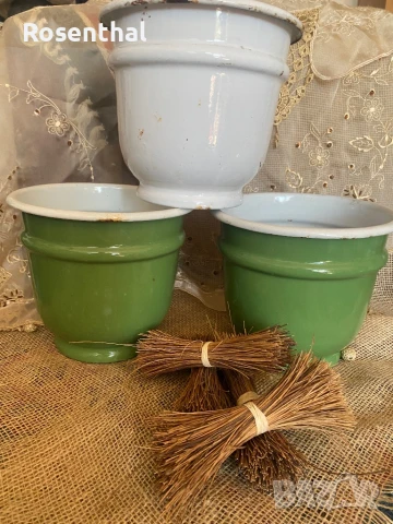 Емайлирани саксии/ кашпи Чехословакия, снимка 1
