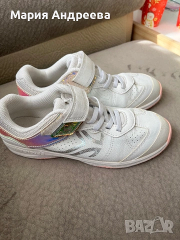 Дамски бели маратонки