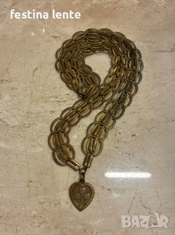 Старинен накит