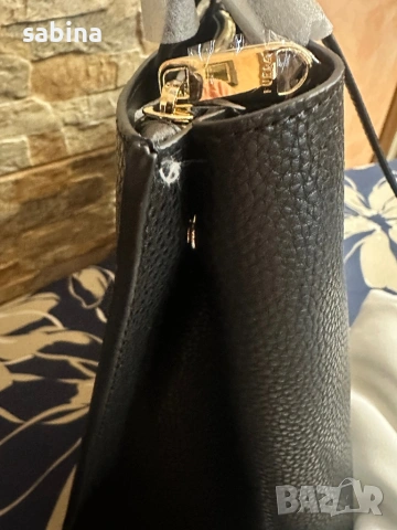 Чанти нови Furla Sofia/Фурла с дръжки за рамо, голям размер, снимка 14 - Чанти - 54230318