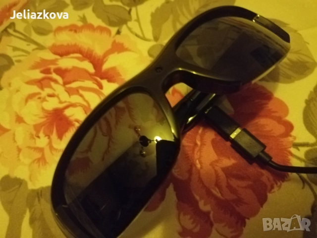 Очила с вградена камера за фото и видео. Ново. Комплект , снимка 2 - Други игри - 52254875