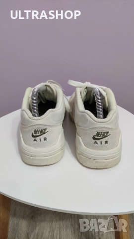 Дамски Jordan обувки 38,5, снимка 6 - Маратонки - 52699620