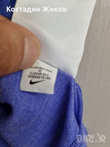 Дамско оригинално потниче.  Nike DRI FIT , снимка 4 - Потници - 46570839