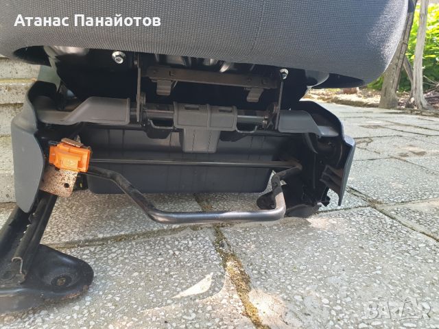 Седалка Ford KA 2010г, снимка 2 - Аксесоари и консумативи - 45957754