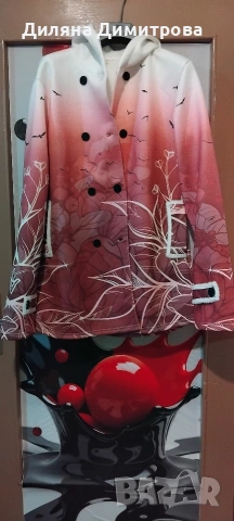 Дамско,подплатено палто.