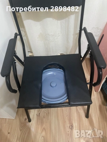 Сгъваем преносим тоалетен стол, снимка 2 - Тоалетни столове - 54042254