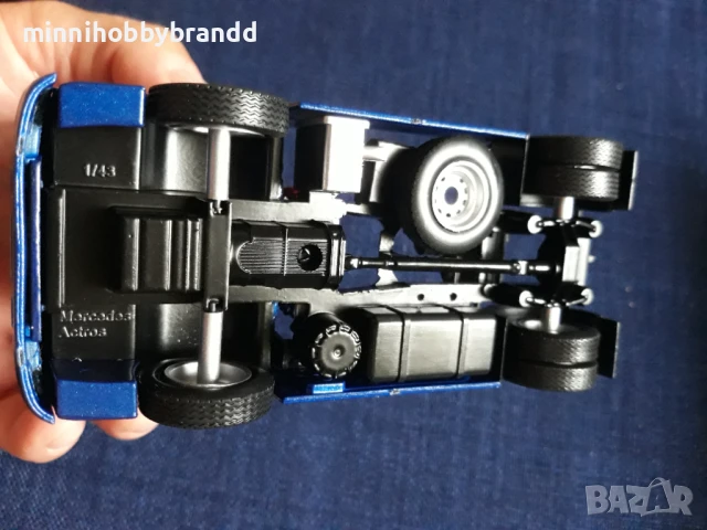 Mercedes Benz 1844 1.43 Scale top model, снимка 14 - Колекции - 50584826