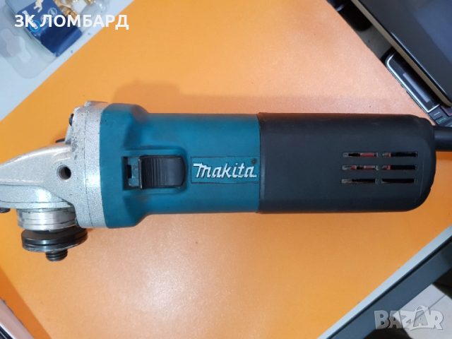Ъглошлайф Makita 9555HN /125мм., 710W, снимка 2 - Други инструменти - 52387329