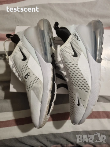 Nike Air Max 270 – Мъжки маратонки / Размер 45.5 (UK 10.5) бели отлично състояние, снимка 2 - Маратонки - 54016543