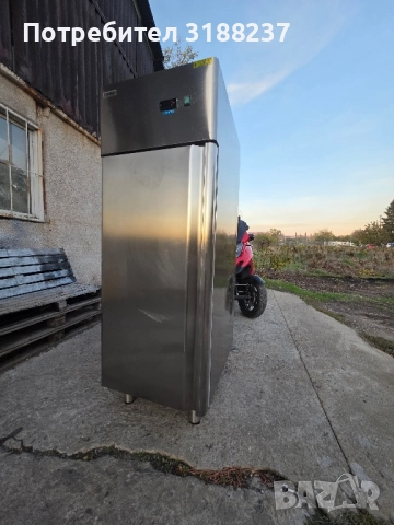 Професионален хладилник 60/40 см., снимка 11 - Хладилни витрини и фризери - 52255518