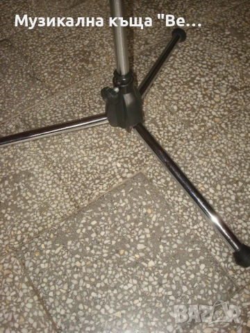 Микрофонна стойка с два държача, снимка 3 - Други - 48413571