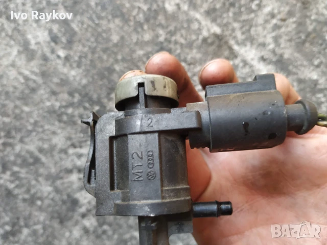 Клапан, Система за вторичен въздух VW Passat 6 , 1K0 906 283 A , снимка 3 - Части - 51074761