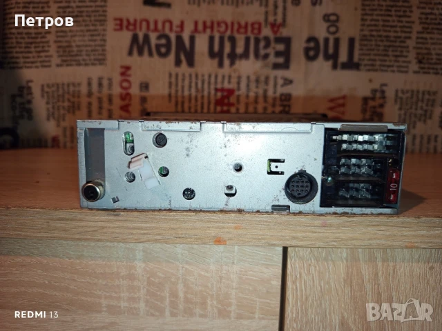 Авто Касетофон "Clarion" CRX 91R, снимка 5 - Аксесоари и консумативи - 50666015