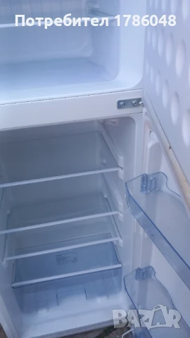 Хладилник с фризер, снимка 3 - Хладилници - 50498784