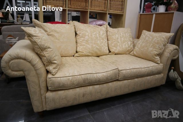 Триместен диван Riviera Maison - сатен, снимка 4 - Дивани и мека мебел - 45570622