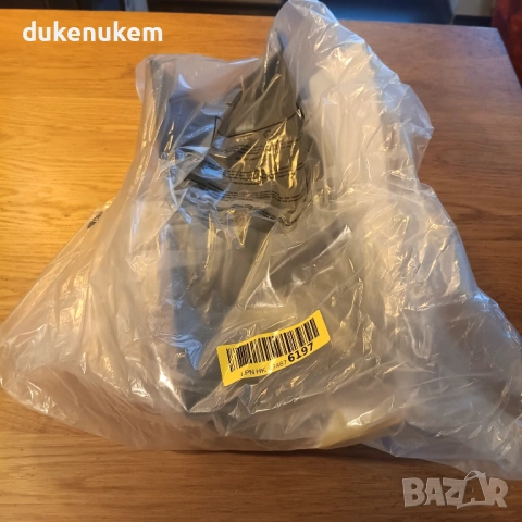 Комплект от 4 броя Плаващи стенни рафтове, черни, снимка 11 - Етажерки - 53229003