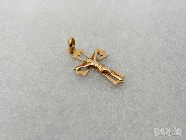 Българско Златно Кръстче-1,04 грама, 14К (проба 585), снимка 3 - Колиета, медальони, синджири - 53508143