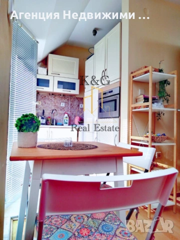 Тристаен апартамент в гр. Несебър , снимка 2 - Апартаменти - 53943473