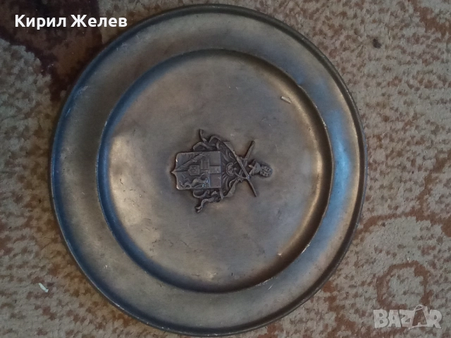 Чиния за стена метална 51356