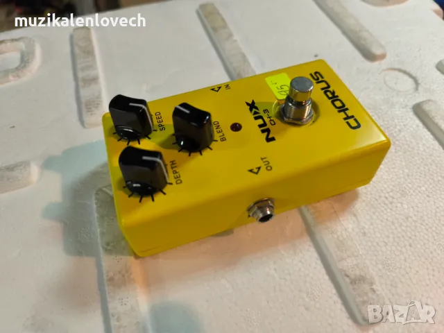 Nux CH-3 Chorus Electric guitar pedal effect - хорус педал за ел китара /КАТО НОВ/, снимка 7 - Китари - 36870260