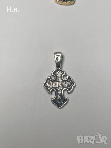 Сребърни кръстове, снимка 16 - Колиета, медальони, синджири - 51633633