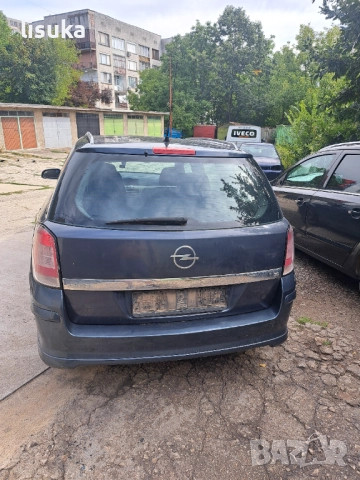 Опел Астра Н 1,6 бензин 115коня на части , снимка 9 - Автомобили и джипове - 51517650