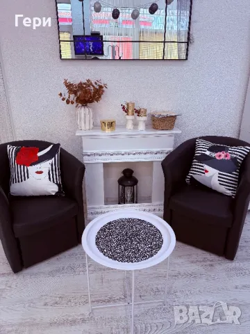 Два бр. Фотьойли, снимка 1