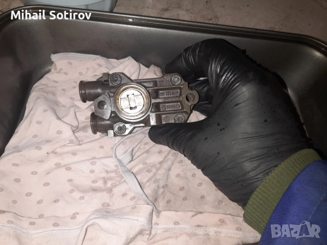 Горивна помпа Bosch за Mercedes , снимка 2 - Части - 52309520