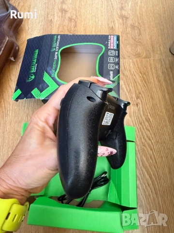 Чисто нов джойстик Battletron PS4 Controller Broken !, снимка 10 - PlayStation конзоли - 52306523
