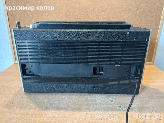 радиоприемник "GRUNDIG SATELLIT 2000", снимка 6 - Радиокасетофони, транзистори - 54274502