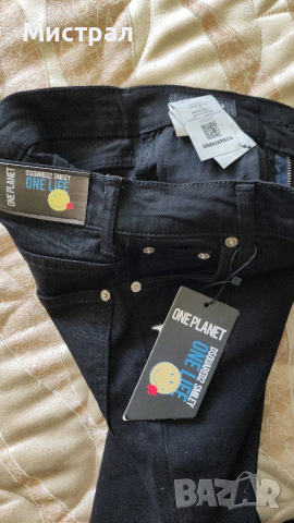 Нови детски дънки Dsquared2 , снимка 4 - Детски панталони и дънки - 53890588