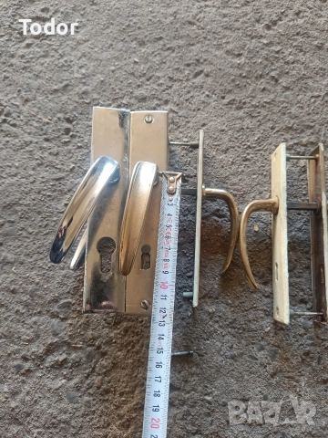 Дръжки за интериорни врати!