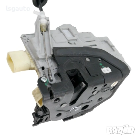 Брава предна дясна врата Volkswagen Passat (B6) 2005-2011 ID: 157735, снимка 2 - Части - 53273787