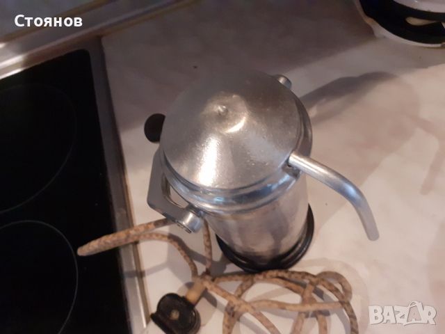 Унгарска алуминиева кафеварка от соца., снимка 8 - Кафемашини - 45698759
