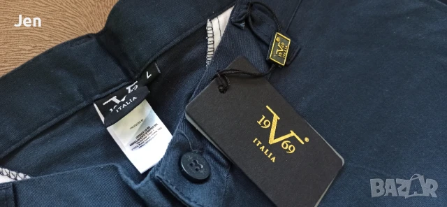 Оригинални къси панталони Versace, р-р L, снимка 4 - Къси панталони - 51079247