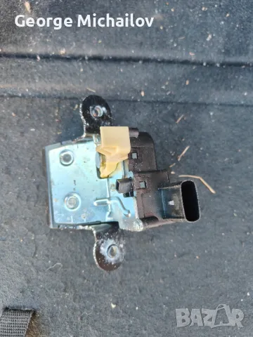 Електрическа ключалка брава багажник Hyundai i30 CW комби Elantra, снимка 2 - Части - 49446274