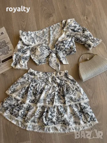 Дамски комплект Два цвята , снимка 2 - Спортни екипи - 50393682