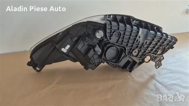 Десен фар Ford Kuga година 2016 2017 2018 2019 Халоген код GV4113W029AJ, GV41-13W029-AJ , снимка 7 - Аксесоари и консумативи - 50356203