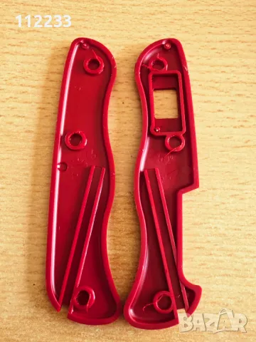 Нови чирени Victorinox 111 mm, снимка 2 - Ножове - 49930774