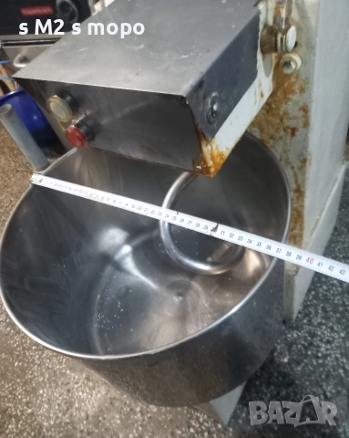 Професионална тестомесачка трифазна, 2kW., снимка 6 - Обзавеждане на кухня - 54071189